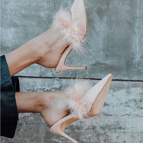Lulu's Blush Feathered Mules - Picture 4 of 5